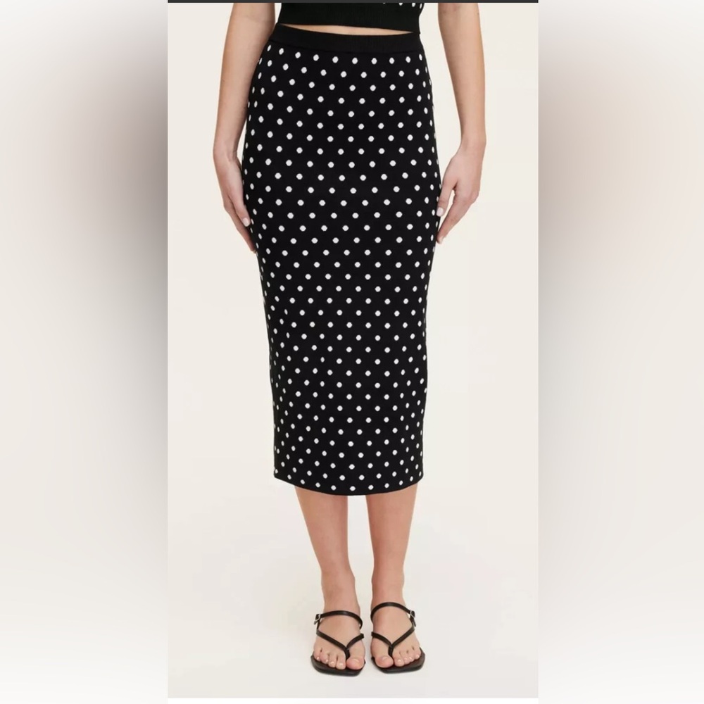 BNWT Kate Spade x Target polka dot skirt, sz Medium